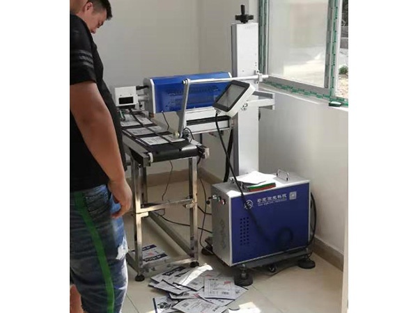 激光噴碼機